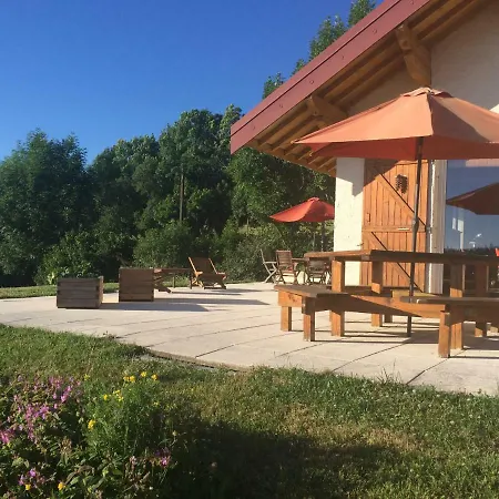 Au Charnet Bed & Breakfast 3*